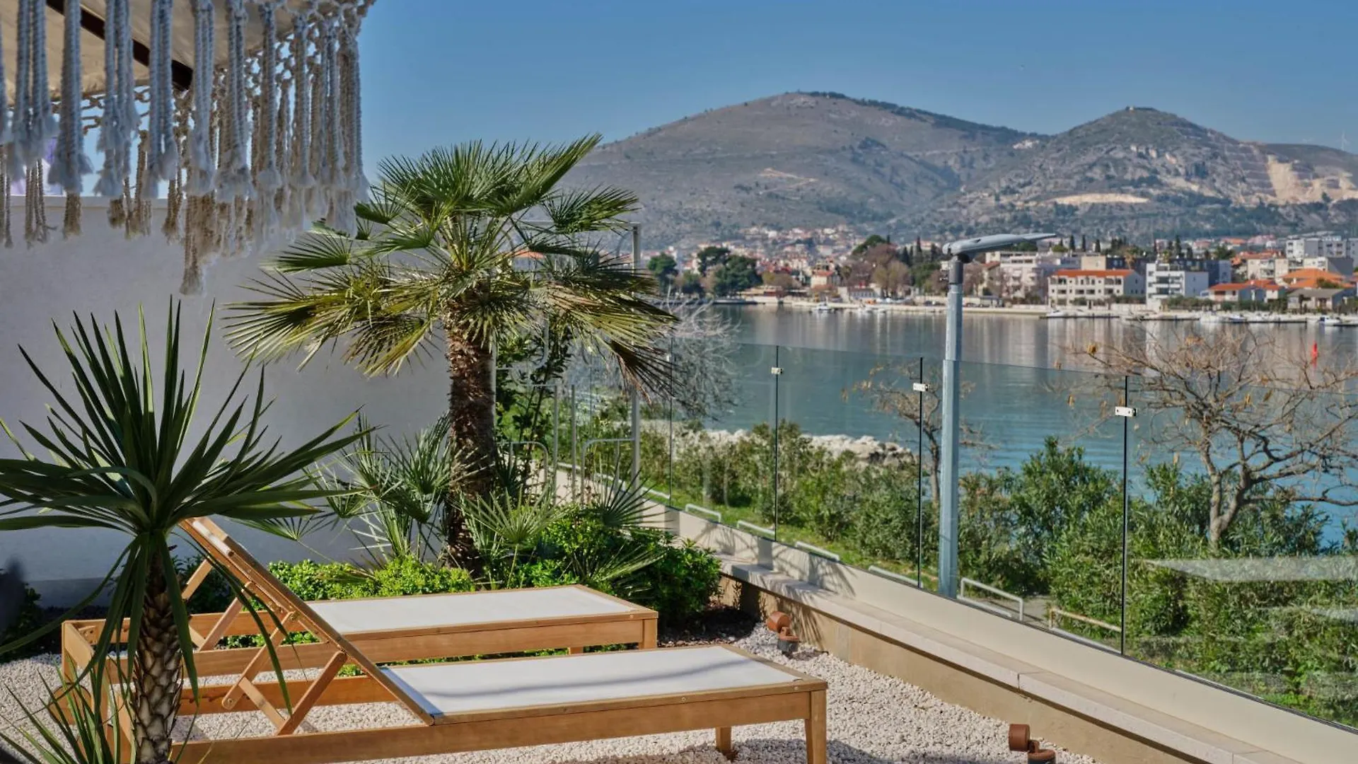Apartment Mistral By Interhome Traù