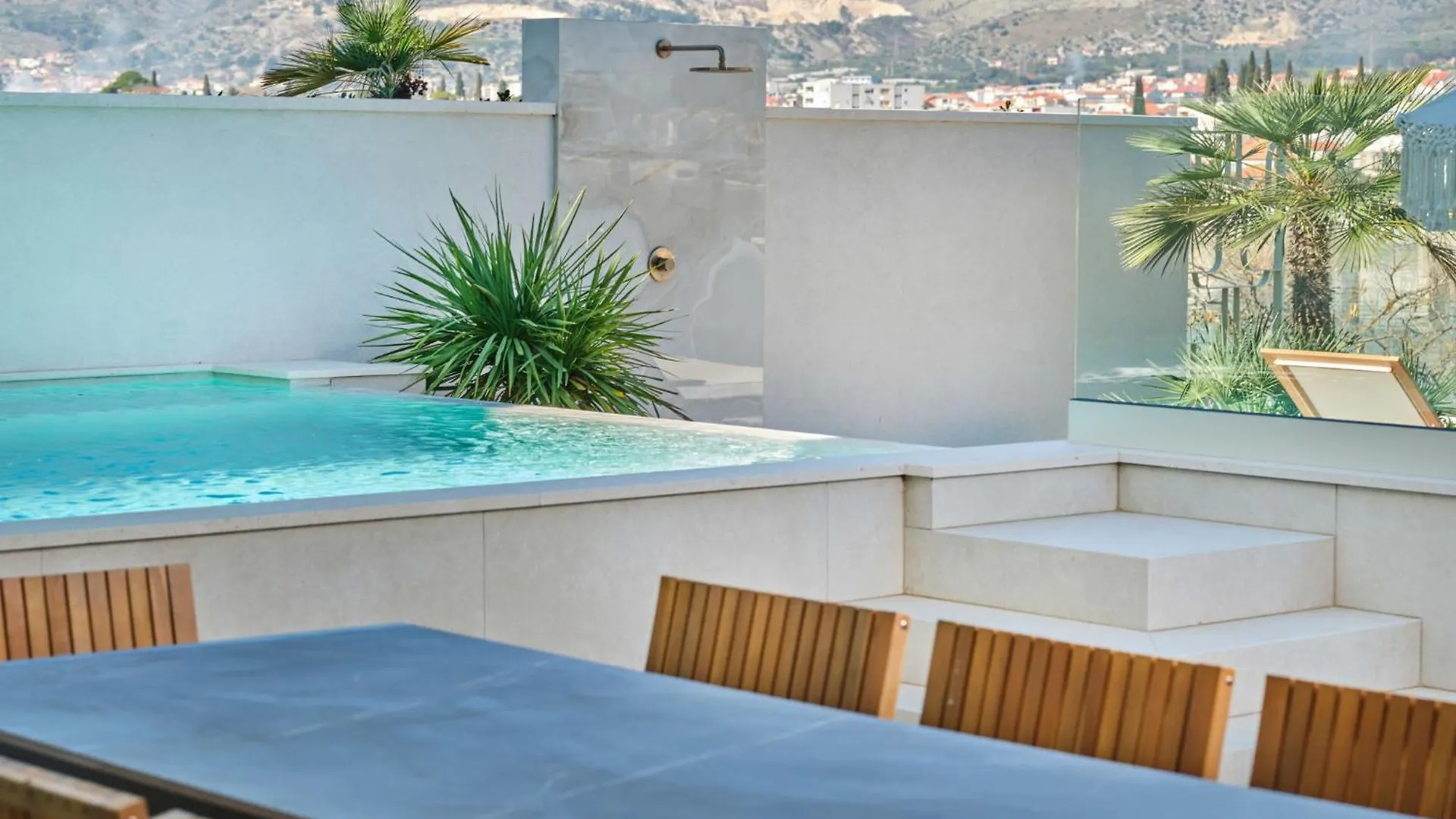 Apartment Mistral By Interhome Traù
