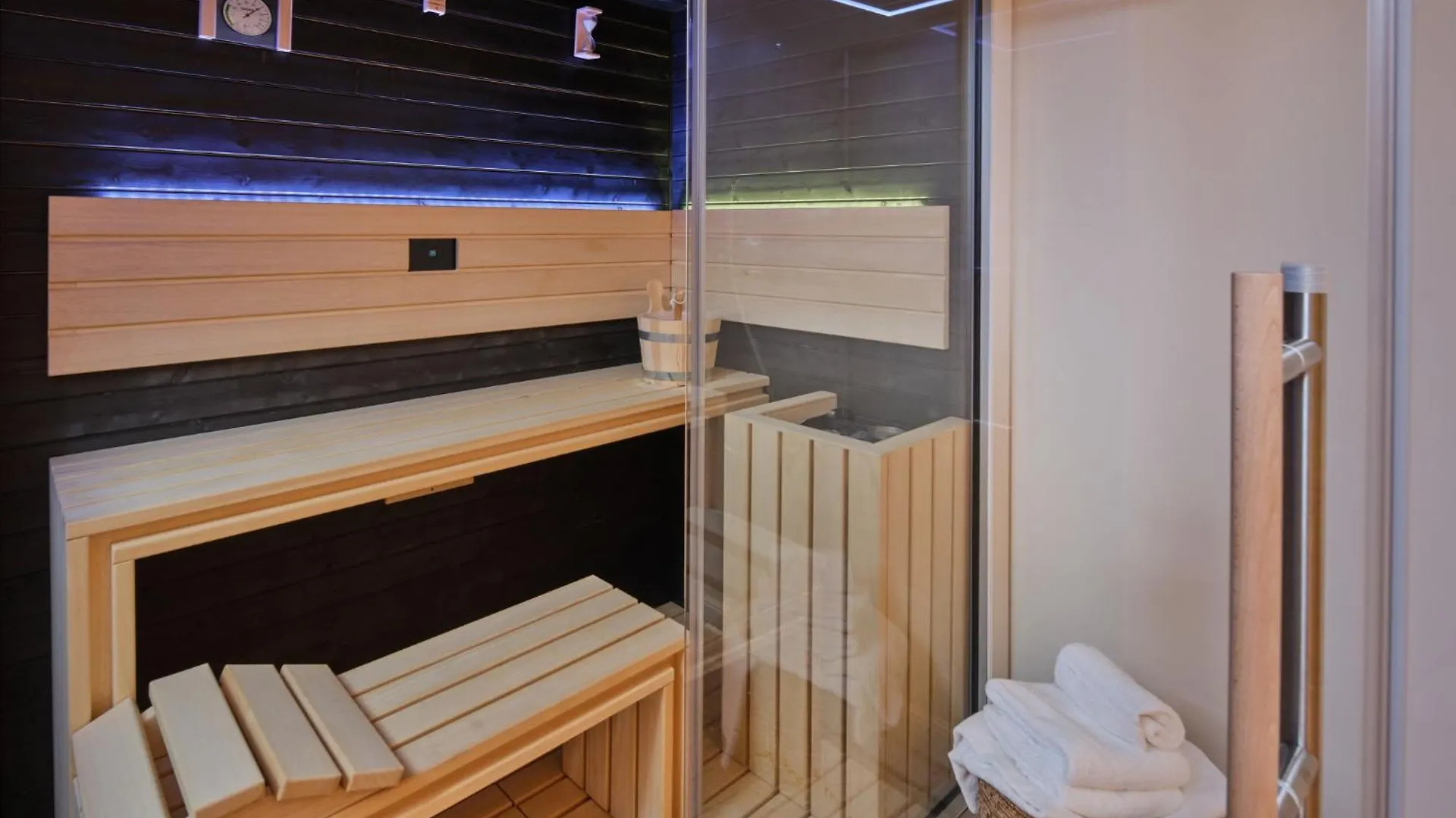 Apartment Mistral By Interhome Traù